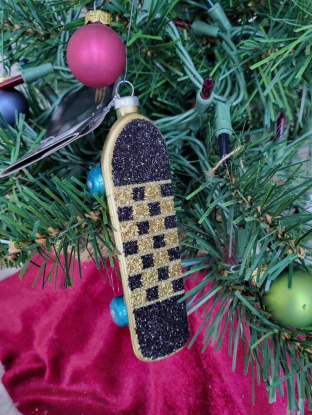 Robert Stanley Blown Glass Black Gold Glittery Skateboard Christmas Ornament